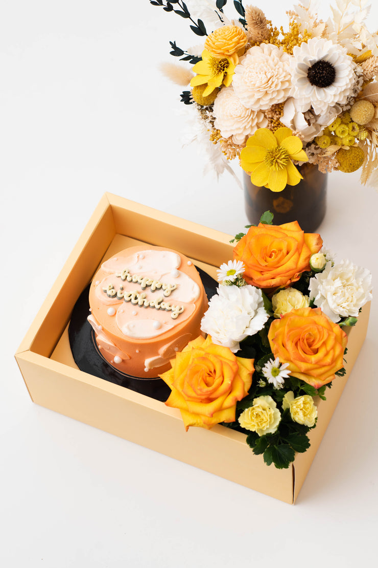 Summer Valley Birthday Cake Fresh Flower Gift Box