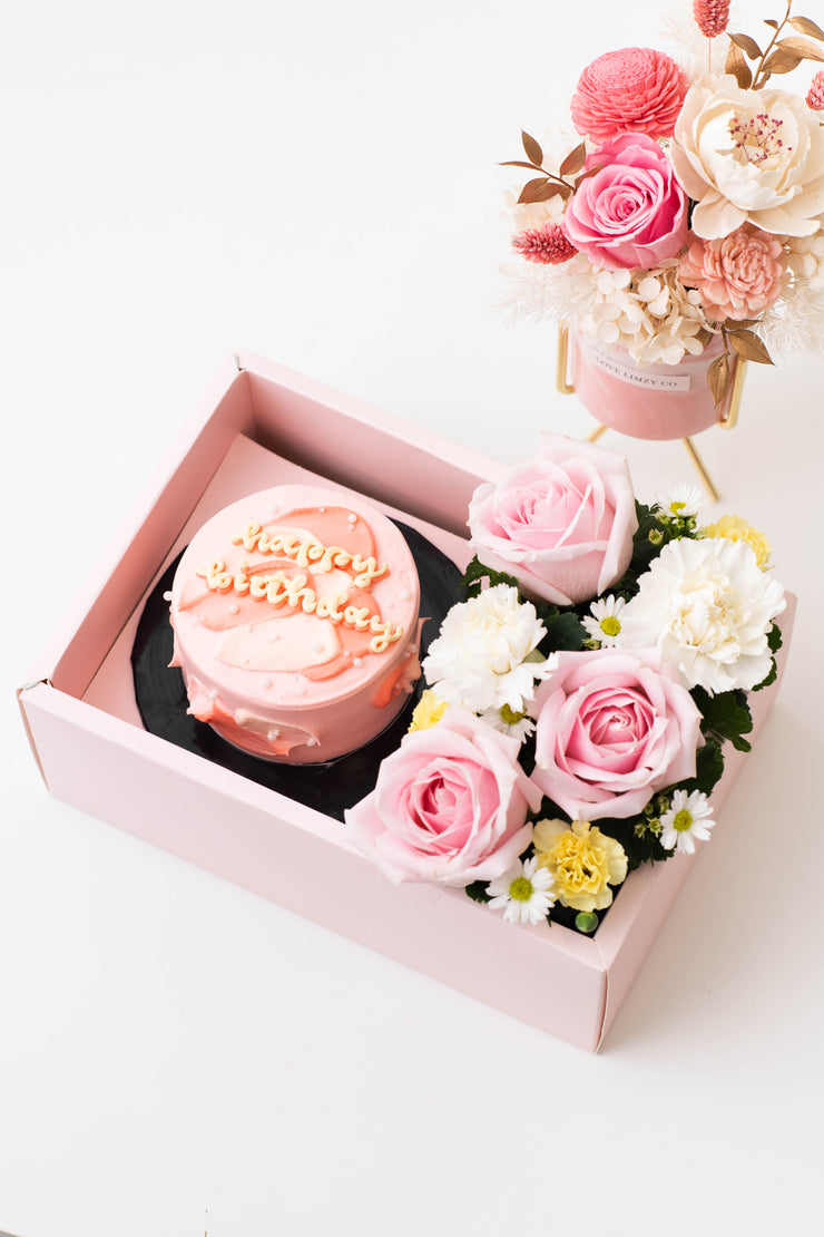 Spring Pink Birthday Cake Fresh Flower Gift Box